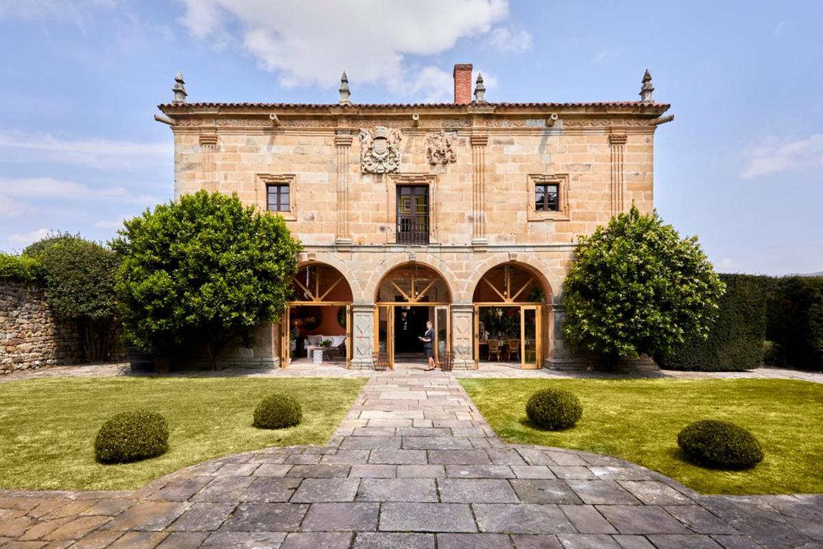 Helguera Palacio Boutique & Antique Vargas Bagian luar foto