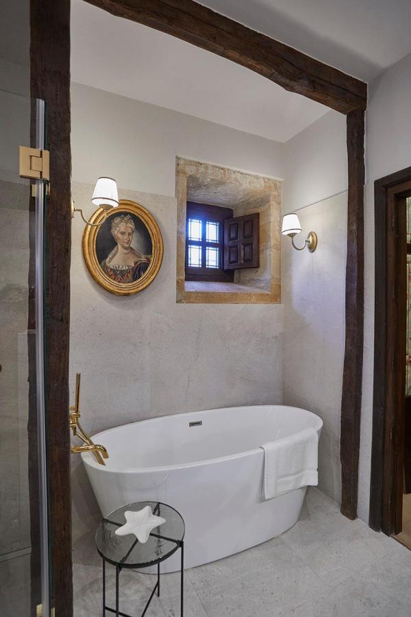 Helguera Palacio Boutique & Antique Vargas Bagian luar foto